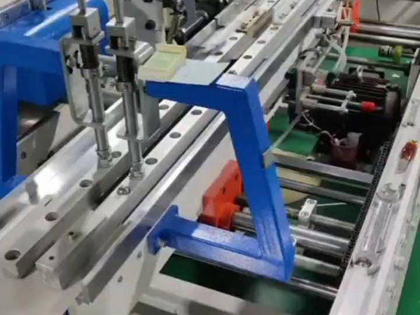 纸盒锯条贴合机