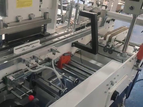 锯条装订贴合机