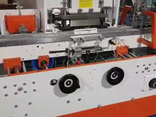 铝箔纸盒锯条装订机